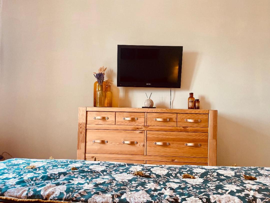 Appartement Belle-Vue Beaucaire  Eksteriør billede