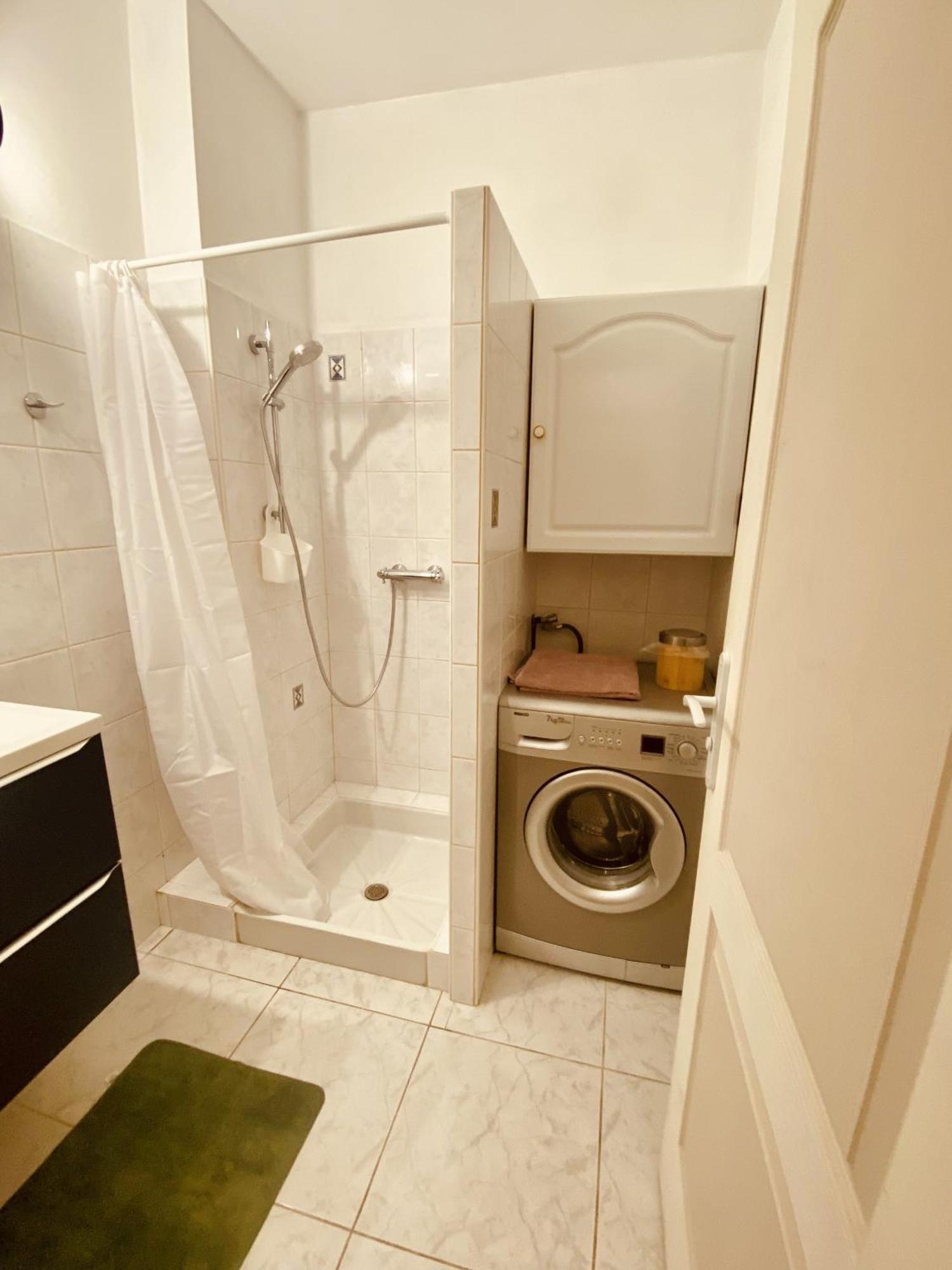 Appartement Belle-Vue Beaucaire  Eksteriør billede